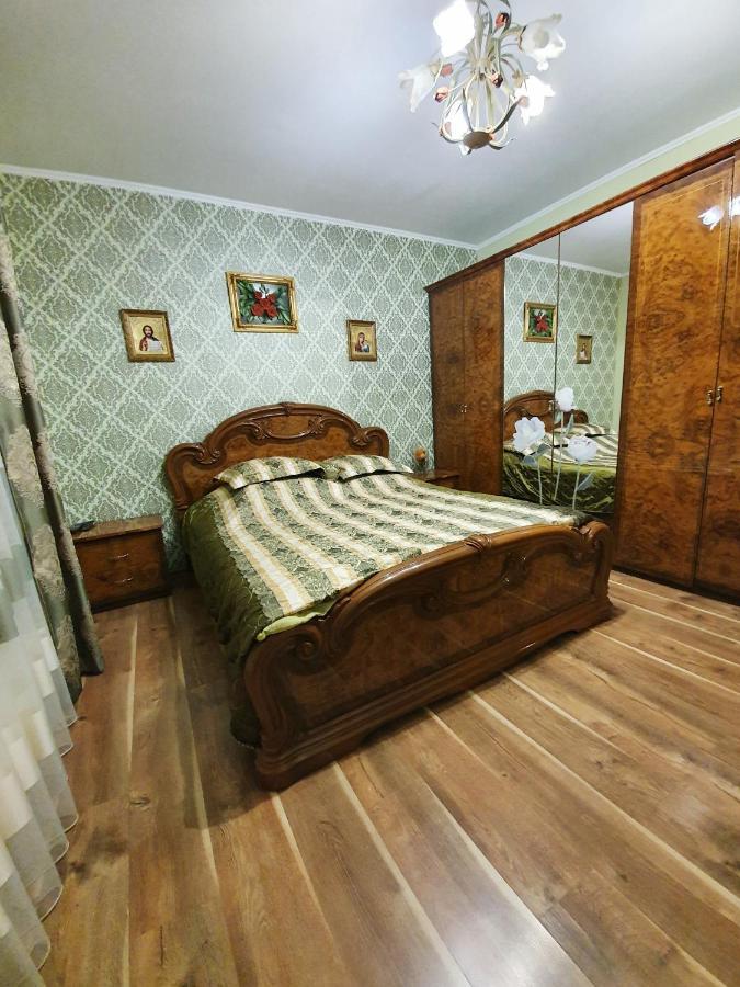 Мирослава Лазещина Екстериор снимка
