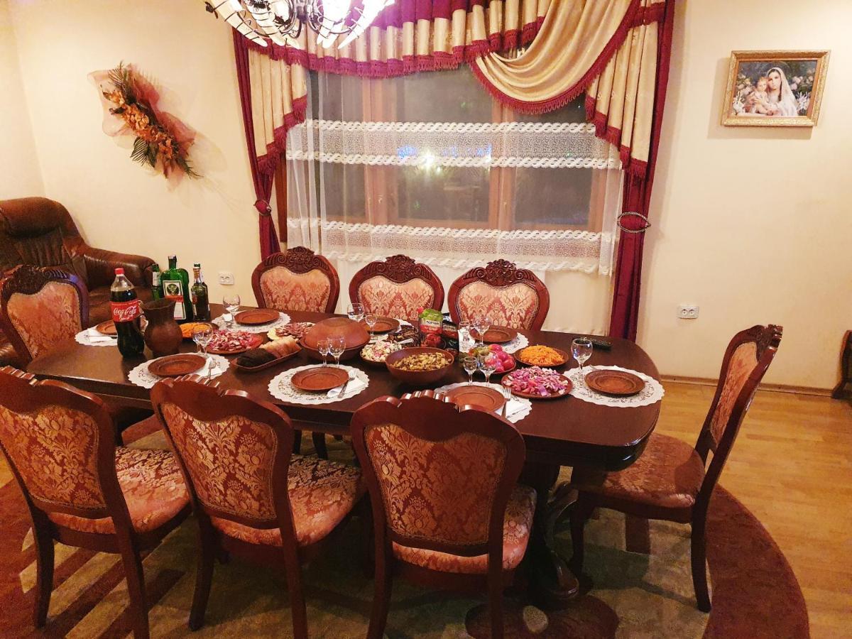 Мирослава Лазещина Екстериор снимка